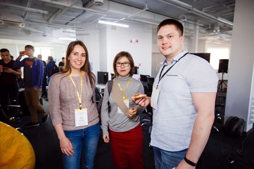 https://imgproxy.cdn-tinkoff.ru/weight500/aHR0cHM6Ly9jZG4udGJhbmsucnUvc3RhdGljL21lZXR1cHMvYXJjaGl2ZS82ODI2N2I2OS05NTExLTRmYTktODlhOC0xY2M5NDIxOTJkYzAuanBn