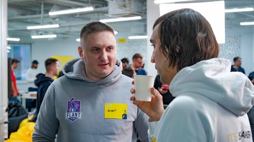 https://imgproxy.cdn-tinkoff.ru/weight500/aHR0cHM6Ly9jZG4udGJhbmsucnUvc3RhdGljL21lZXR1cHMvYXJjaGl2ZS83Mzc2Y2M2OC1lZTdlLTQzMmYtODBiOS1lODQ5OGNlYzg5YWQuSlBH