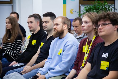 https://imgproxy.cdn-tinkoff.ru/weight500/aHR0cHM6Ly9jZG4udGJhbmsucnUvc3RhdGljL21lZXR1cHMvYXJjaGl2ZS84ODk2YjNmNy05NzVhLTQxZjItODZiMS0yODM5M2Y4MjgzMjEuanBn