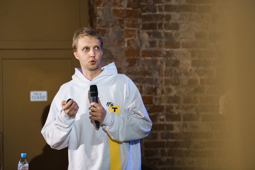 https://imgproxy.cdn-tinkoff.ru/weight500/aHR0cHM6Ly9jZG4udGJhbmsucnUvc3RhdGljL21lZXR1cHMvYXJjaGl2ZS84ZTQyZjcxYy0yODkyLTRhNGYtYmRjOS0xNWE3MjIwOWU3MDUuanBn