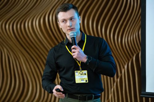 https://imgproxy.cdn-tinkoff.ru/weight500/aHR0cHM6Ly9jZG4udGJhbmsucnUvc3RhdGljL21lZXR1cHMvYXJjaGl2ZS8wNWNhNWJlYi1lYTAzLTRkOGYtYjdiZC01ZDY0NjZjMTE2ZDcuanBn