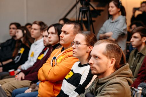 https://imgproxy.cdn-tinkoff.ru/weight500/aHR0cHM6Ly9jZG4udGJhbmsucnUvc3RhdGljL21lZXR1cHMvYXJjaGl2ZS8wOTI1ZTIzOC04NmE2LTQ1OTMtYmQ2OS04OTg2OTBkMjdjOTcuanBn