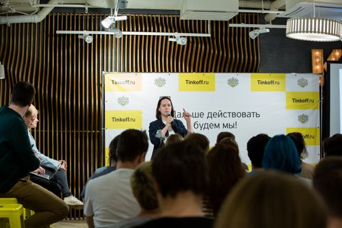 https://imgproxy.cdn-tinkoff.ru/weight500/aHR0cHM6Ly9jZG4udGJhbmsucnUvc3RhdGljL21lZXR1cHMvYXJjaGl2ZS8xOGZlNGQ2NC03ODNmLTRlNGMtOTU2OS1lMTJkYzY5NTFjZWUuanBn