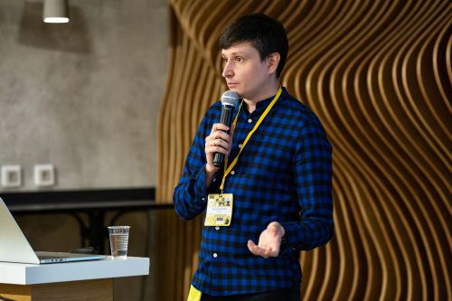 https://imgproxy.cdn-tinkoff.ru/weight500/aHR0cHM6Ly9jZG4udGJhbmsucnUvc3RhdGljL21lZXR1cHMvYXJjaGl2ZS8xYTZjODhjYy0zYzkyLTRjYzYtOWFlYi01MTRjMjZiNjlmMDEuanBn