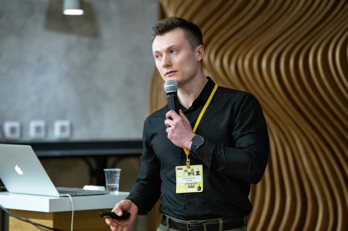 https://imgproxy.cdn-tinkoff.ru/weight500/aHR0cHM6Ly9jZG4udGJhbmsucnUvc3RhdGljL21lZXR1cHMvYXJjaGl2ZS8xZjQ3NzA2YS1lNTFkLTRjYzktOWYzZC1iZGY1NDhjNTIxNDAuanBn