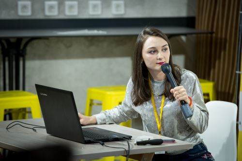 https://imgproxy.cdn-tinkoff.ru/weight500/aHR0cHM6Ly9jZG4udGJhbmsucnUvc3RhdGljL21lZXR1cHMvYXJjaGl2ZS8yZWMyNzdjMC0xNDM0LTQ3NWYtOTY1YS03NWU3MDUzM2FkY2MuanBn