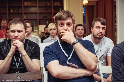 https://imgproxy.cdn-tinkoff.ru/weight500/aHR0cHM6Ly9jZG4udGJhbmsucnUvc3RhdGljL21lZXR1cHMvYXJjaGl2ZS8zZTYxNzk0Mi0zZTQzLTQ0ZmMtYjRiNi04ODI5YzZkMWRmOGMuanBn