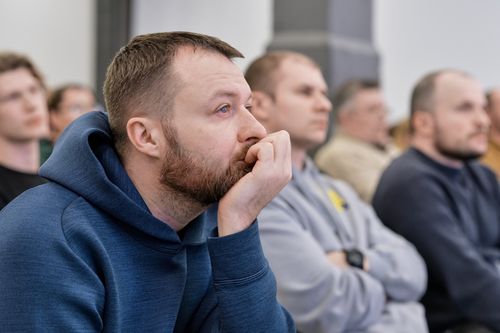 https://imgproxy.cdn-tinkoff.ru/weight500/aHR0cHM6Ly9jZG4udGJhbmsucnUvc3RhdGljL21lZXR1cHMvYXJjaGl2ZS9hNDViMzNkNi1mZGE5LTQ2ZDQtOWM5Ni1lMTQwYjUwNzRlNTAuanBn