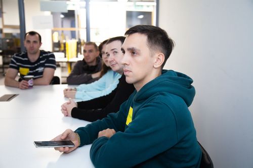 https://imgproxy.cdn-tinkoff.ru/weight500/aHR0cHM6Ly9jZG4udGJhbmsucnUvc3RhdGljL21lZXR1cHMvYXJjaGl2ZS9hNzkzYjExYi05YWFkLTRhZTktYTZmOC00YzdmODBkZTVkOTYuanBn