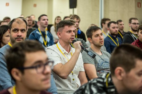 https://imgproxy.cdn-tinkoff.ru/weight500/aHR0cHM6Ly9jZG4udGJhbmsucnUvc3RhdGljL21lZXR1cHMvYXJjaGl2ZS9hY2NlNDcxOS0wMDBjLTRkMTgtYjg0MC1kYjQzY2FjY2FjYTkuanBn