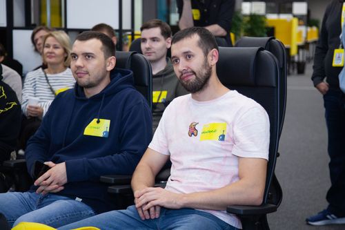 https://imgproxy.cdn-tinkoff.ru/weight500/aHR0cHM6Ly9jZG4udGJhbmsucnUvc3RhdGljL21lZXR1cHMvYXJjaGl2ZS9iMDg3NjE4Yi1kODUzLTQ4ZDktOTI2Yi02YmIzZjJhMDM4MTUuanBn