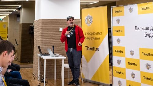 https://imgproxy.cdn-tinkoff.ru/weight500/aHR0cHM6Ly9jZG4udGJhbmsucnUvc3RhdGljL21lZXR1cHMvYXJjaGl2ZS9iZDFlYzUzMy0wZjA5LTQyNWYtYTY5My0yMmI0MmI3Zjc2MjEuanBn