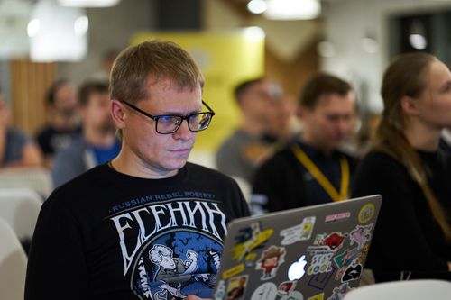 https://imgproxy.cdn-tinkoff.ru/weight500/aHR0cHM6Ly9jZG4udGJhbmsucnUvc3RhdGljL21lZXR1cHMvYXJjaGl2ZS9jMzY1ZTQwMC02YzRlLTRjMzAtODBjMy1jZGIxNzVmZDZjZWMuanBn