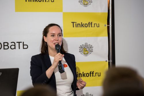 https://imgproxy.cdn-tinkoff.ru/weight500/aHR0cHM6Ly9jZG4udGJhbmsucnUvc3RhdGljL21lZXR1cHMvYXJjaGl2ZS9lOTVjYjMxMC1iOWVkLTQ3YmQtYjQ4Zi0zMWU2NTRlZmY5NDMuanBn