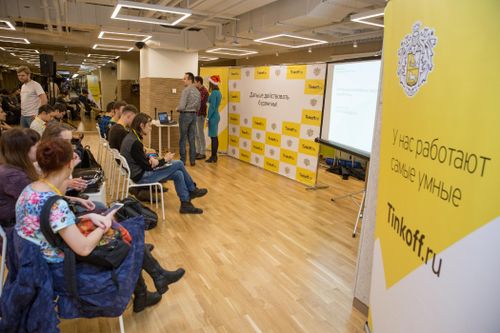 https://imgproxy.cdn-tinkoff.ru/weight500/aHR0cHM6Ly9jZG4udGJhbmsucnUvc3RhdGljL21lZXR1cHMvYXJjaGl2ZS9lYzUxNTgzZi04ZTI2LTQ2NDMtYjkwMy0yZmRiNzNkZGI4ODIuanBn