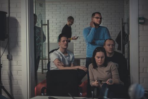 https://imgproxy.cdn-tinkoff.ru/weight500/aHR0cHM6Ly9jZG4udGJhbmsucnUvc3RhdGljL21lZXR1cHMvYXJjaGl2ZS9mNDBhYWY3Mi1jZTliLTRkNDUtYTNhZS0xZjc5MjI0M2UxMWUuanBn